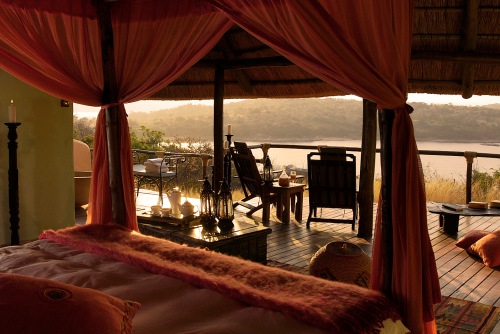 /Media/images/Product_Images/resort reports/lupita/room with a view.jpg